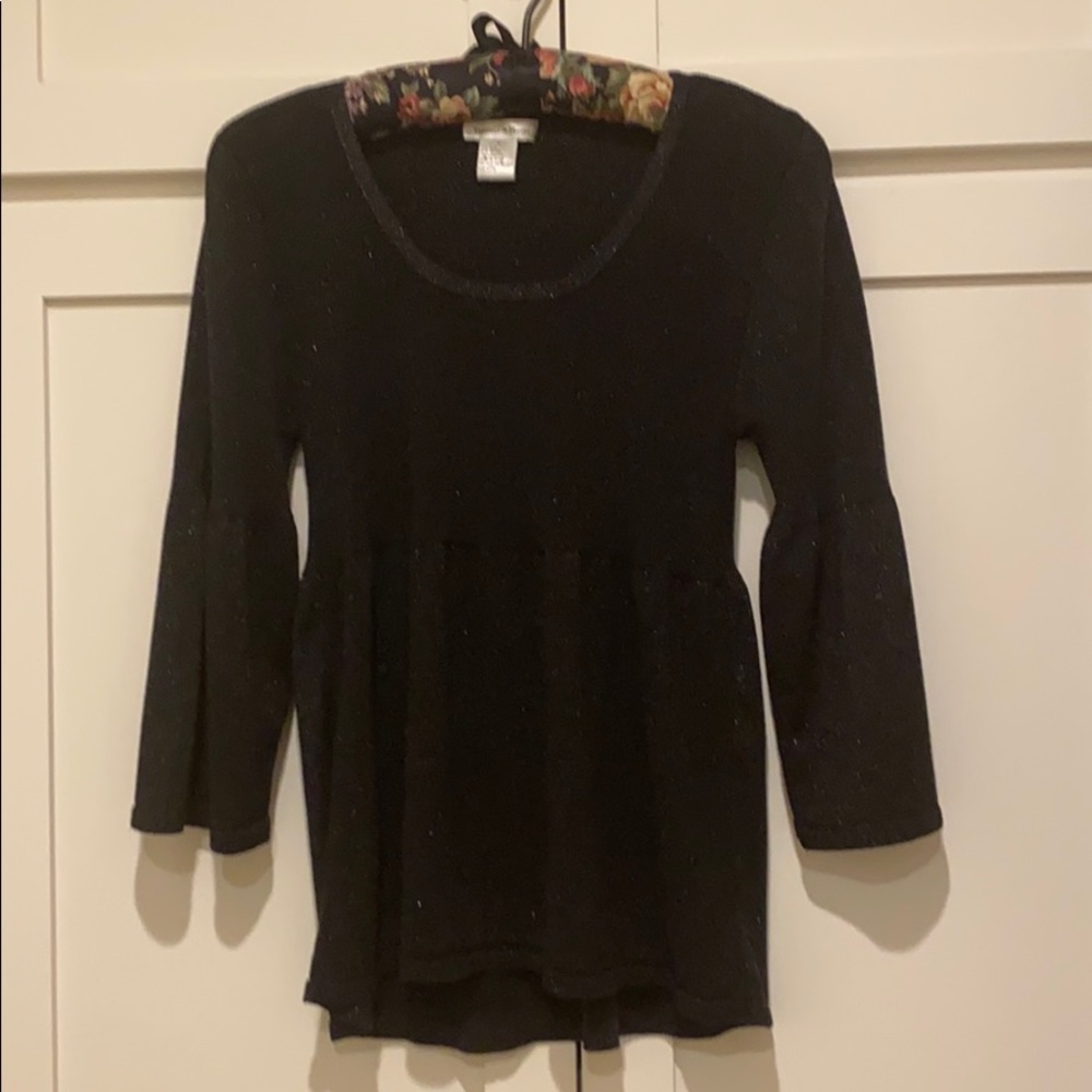 Sweater top perfect for the holidays!